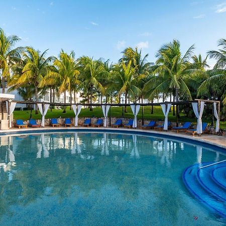 Hotel Dos Playas Faranda Cancún Exteriör bild