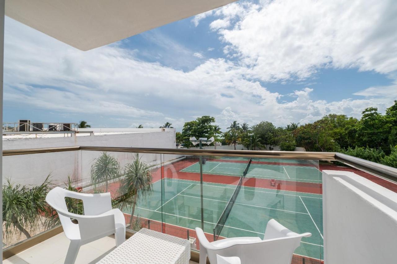 Hotel Dos Playas Faranda Cancún Exteriör bild