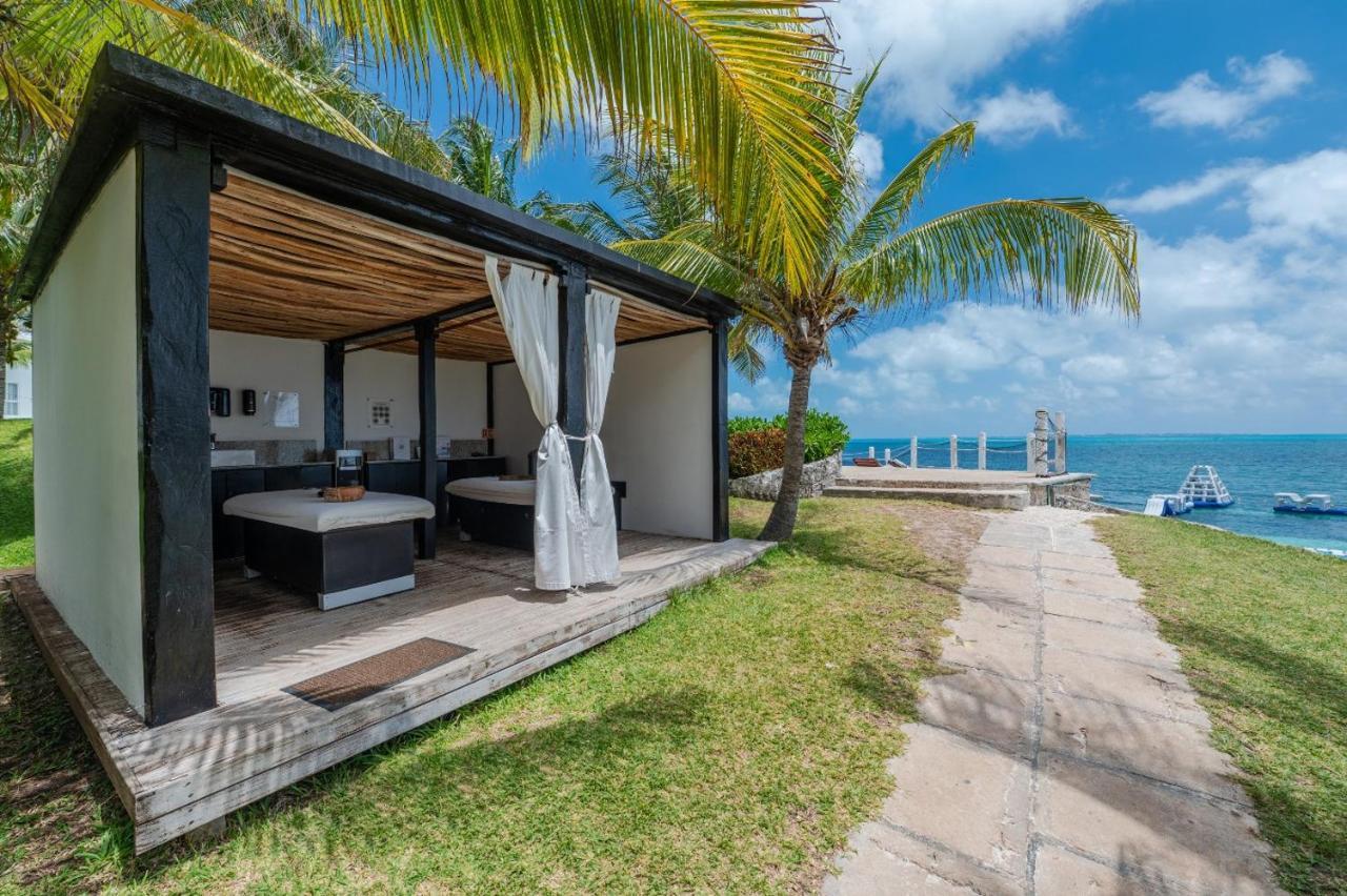 Hotel Dos Playas Faranda Cancún Exteriör bild