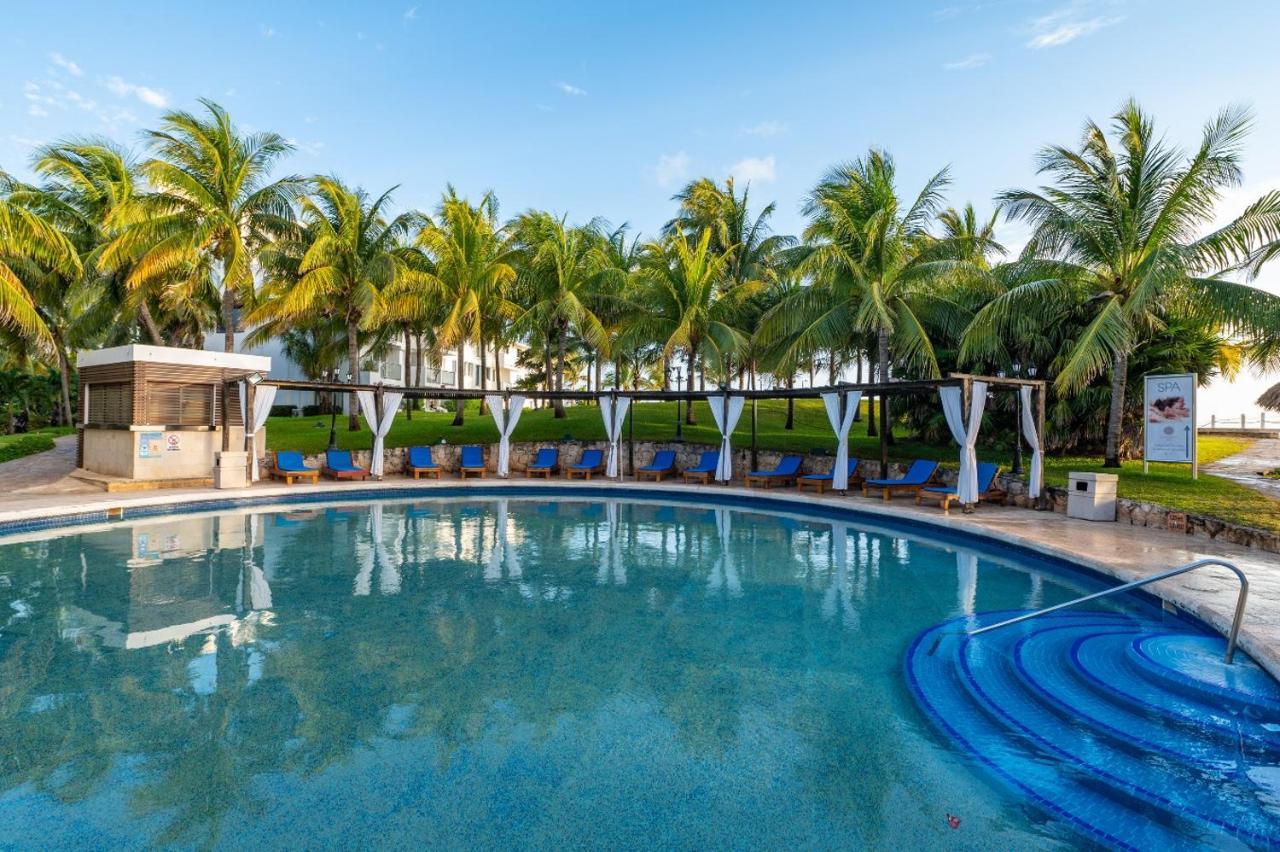 Hotel Dos Playas Faranda Cancún Exteriör bild