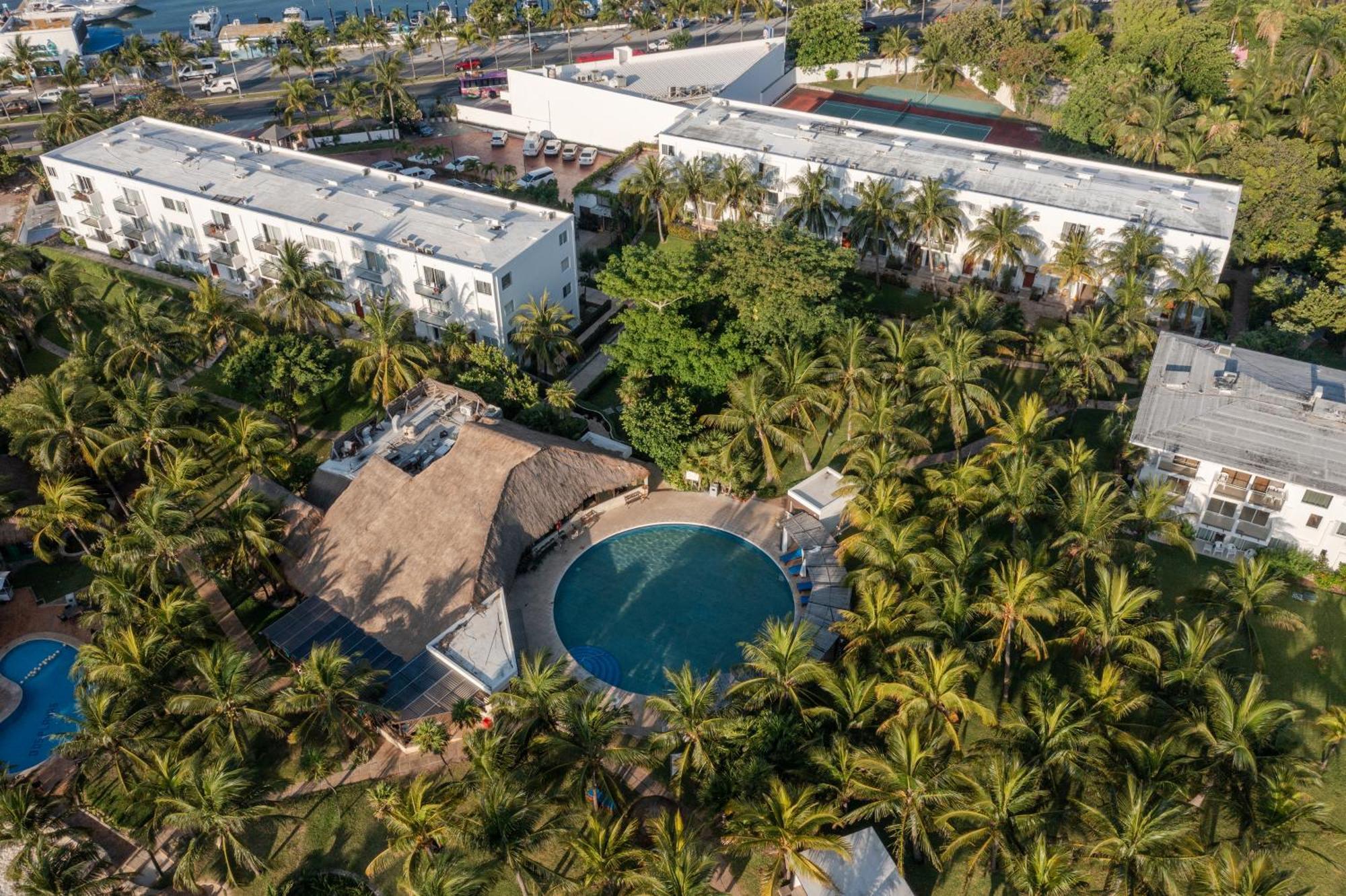 Hotel Dos Playas Faranda Cancún Exteriör bild